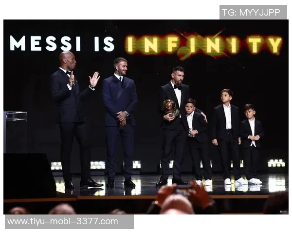 环足奖最佳男足俱乐部候选名单揭晓巴萨蓝军弗拉门戈利物浦巴黎争夺荣誉